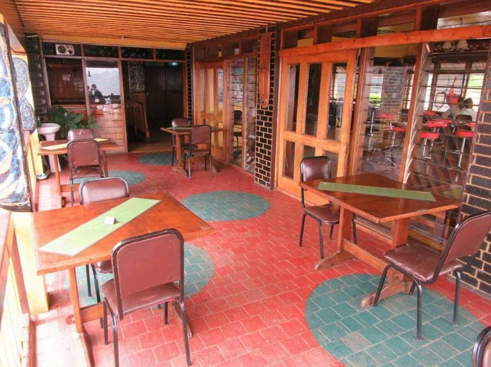 Hotel Diplomate Muyenga Exterior photo